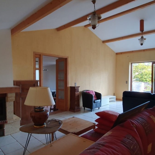  Annonces CHATILLON : Maison / Villa | LE BOIS-D'OINGT (69620) | 213 m2 | 465 000 € 