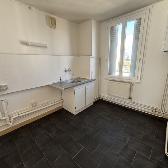  Annonces CHATILLON : Apartment | VILLEFRANCHE-SUR-SAONE (69400) | 57 m2 | 555 € 