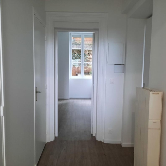  Annonces CHATILLON : Appartement | L'ARBRESLE (69210) | 27 m2 | 420 € 