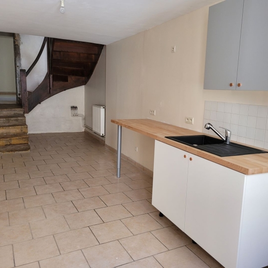 Annonces CHATILLON : Apartment | SAIN-BEL (69210) | 74.00m2 | 615 € 