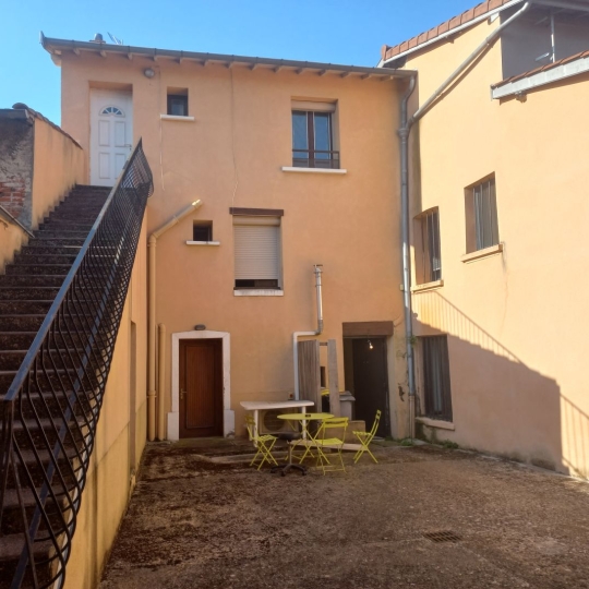  Annonces CHATILLON : Building | LA TOUR-DE-SALVAGNY (69890) | 162 m2 | 621 000 € 