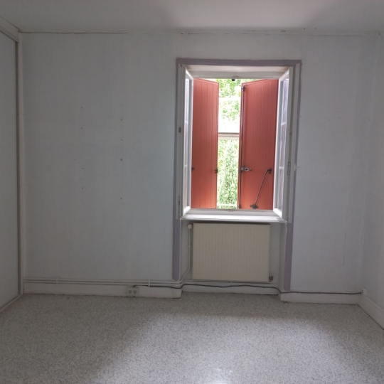  Annonces CHATILLON : Appartement | SAVIGNY (69210) | 55 m2 | 85 000 € 