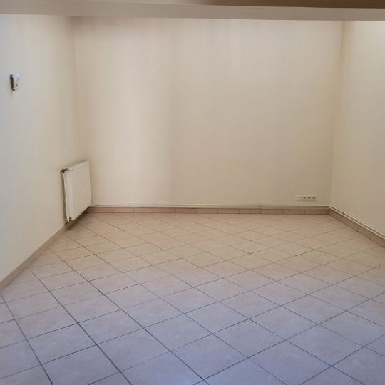  Annonces CHATILLON : Appartement | SAIN-BEL (69210) | 74 m2 | 125 000 € 