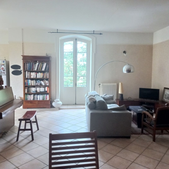  Annonces CHATILLON : Apartment | SAINT-PIERRE-LA-PALUD (69210) | 119 m2 | 235 000 € 