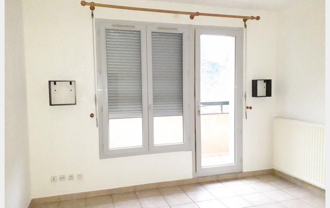 Annonces CHATILLON : Apartment | SAIN-BEL (69210) | 54 m2 | 610 € 