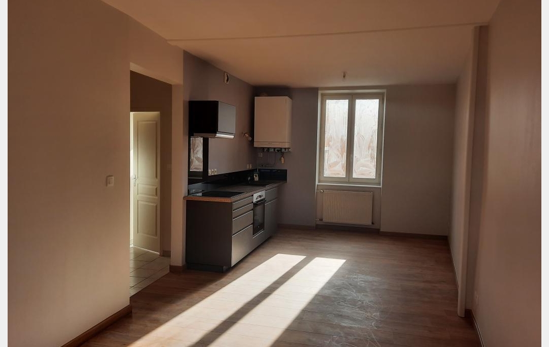 Annonces CHATILLON : Appartement | SAINT-ROMAIN-DE-POPEY (69490) | 66 m2 | 630 € 