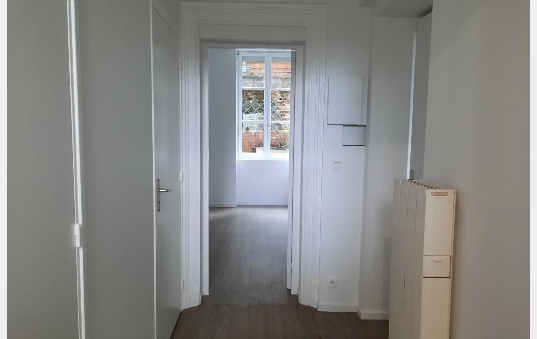 Annonces CHATILLON : Appartement | L'ARBRESLE (69210) | 27 m2 | 420 € 