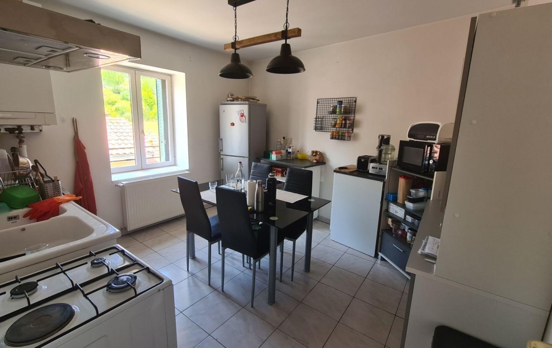 Annonces CHATILLON : Appartement | SAINT-ROMAIN-DE-POPEY (69490) | 68 m2 | 638 € 