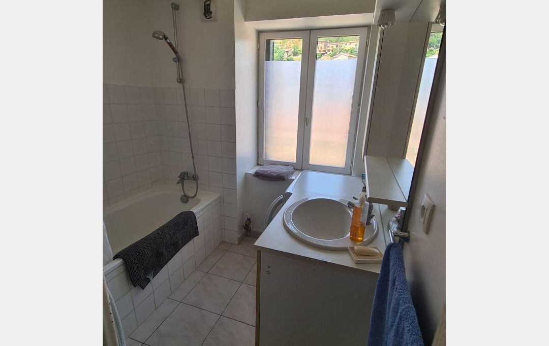 Annonces CHATILLON : Appartement | SAINT-ROMAIN-DE-POPEY (69490) | 68 m2 | 638 € 