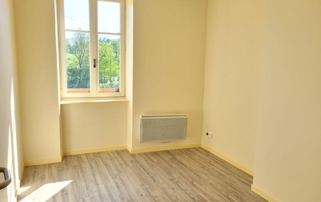 Annonces CHATILLON : Maison / Villa | SAIN-BEL (69210) | 76 m2 | 740 € 