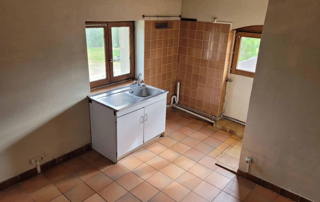 Annonces CHATILLON : Appartement | SAVIGNY (69210) | 50 m2 | 500 € 