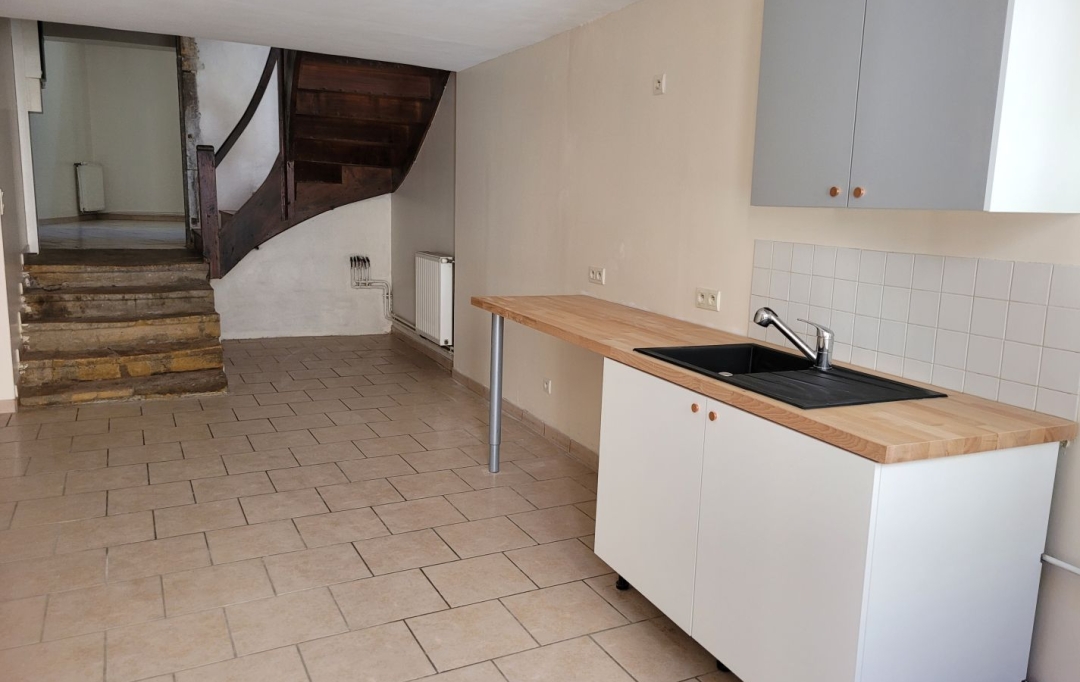 Annonces CHATILLON : Appartement | SAIN-BEL (69210) | 74 m2 | 615 € 