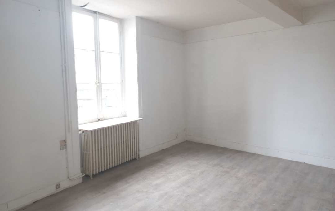 Annonces CHATILLON : Building | L'ARBRESLE (69210) | 100 m2 | 187 200 € 